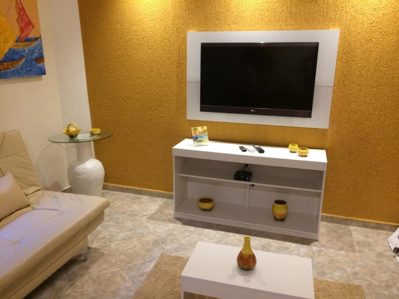 Kitinet Di Capri Pereque - Acu Apartamento